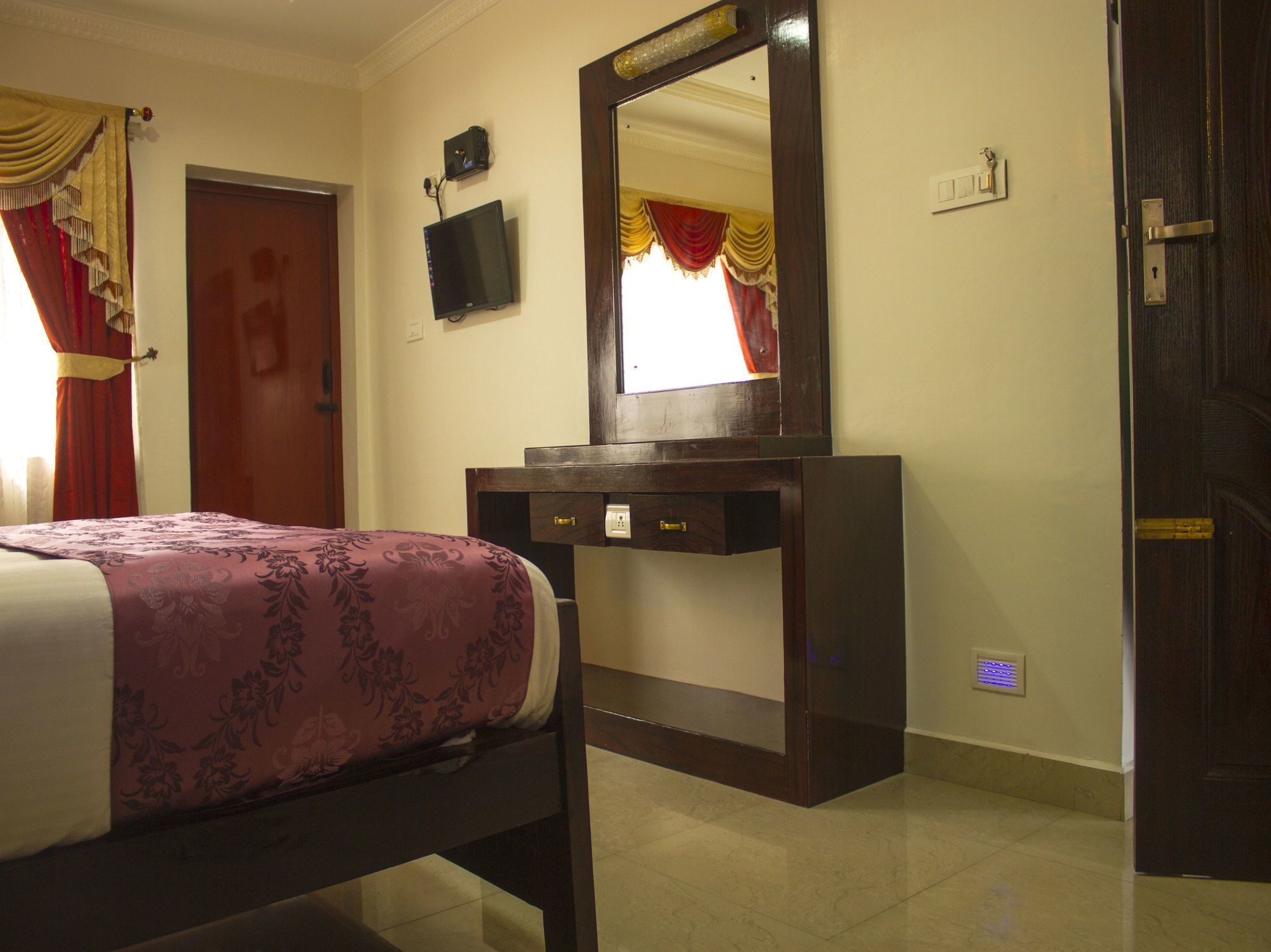 Oyo 3217 Kurinji Residency Ooty Exterior foto